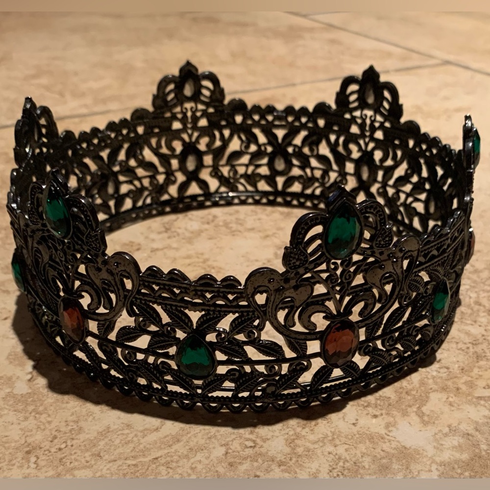 Gothic Black King Crown With Rhinestones Costume Accessory